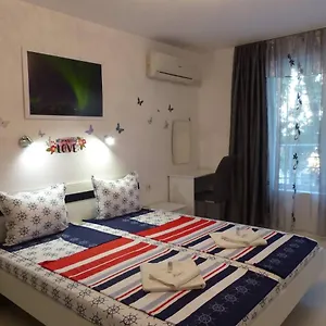 Апартаменты Apartament Holiday 